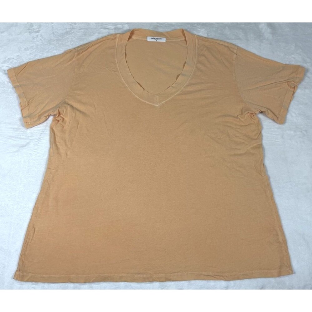 Perfect White Tee Basic V-Neck Short Sleeve Yellow T-Shirt Size XL